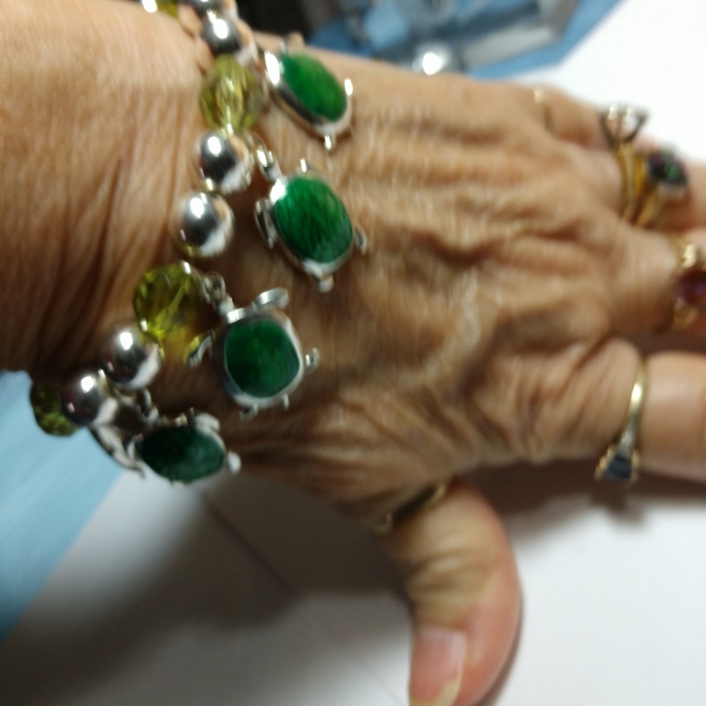 🆕🐢Turtle 🐢 Charm Bracelet Sterling Silver Beads on Heavy Stretch Cord New - Picture 8 of 10